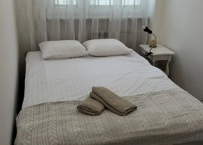 B10 Solec Kozminska 2 Rooms Football Stadium