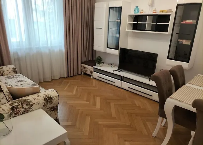 B10 Solec Kozminska 2 Rooms Football Stadium